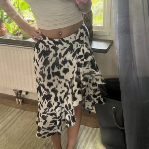 Kjol - Jätte fin kjol från shein💓 ser ut som ny🥰