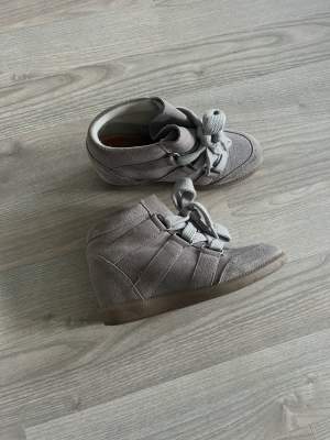 Isabel Marant inspirerade boots från Stylesnob, använda fåtal gånger. 🖤