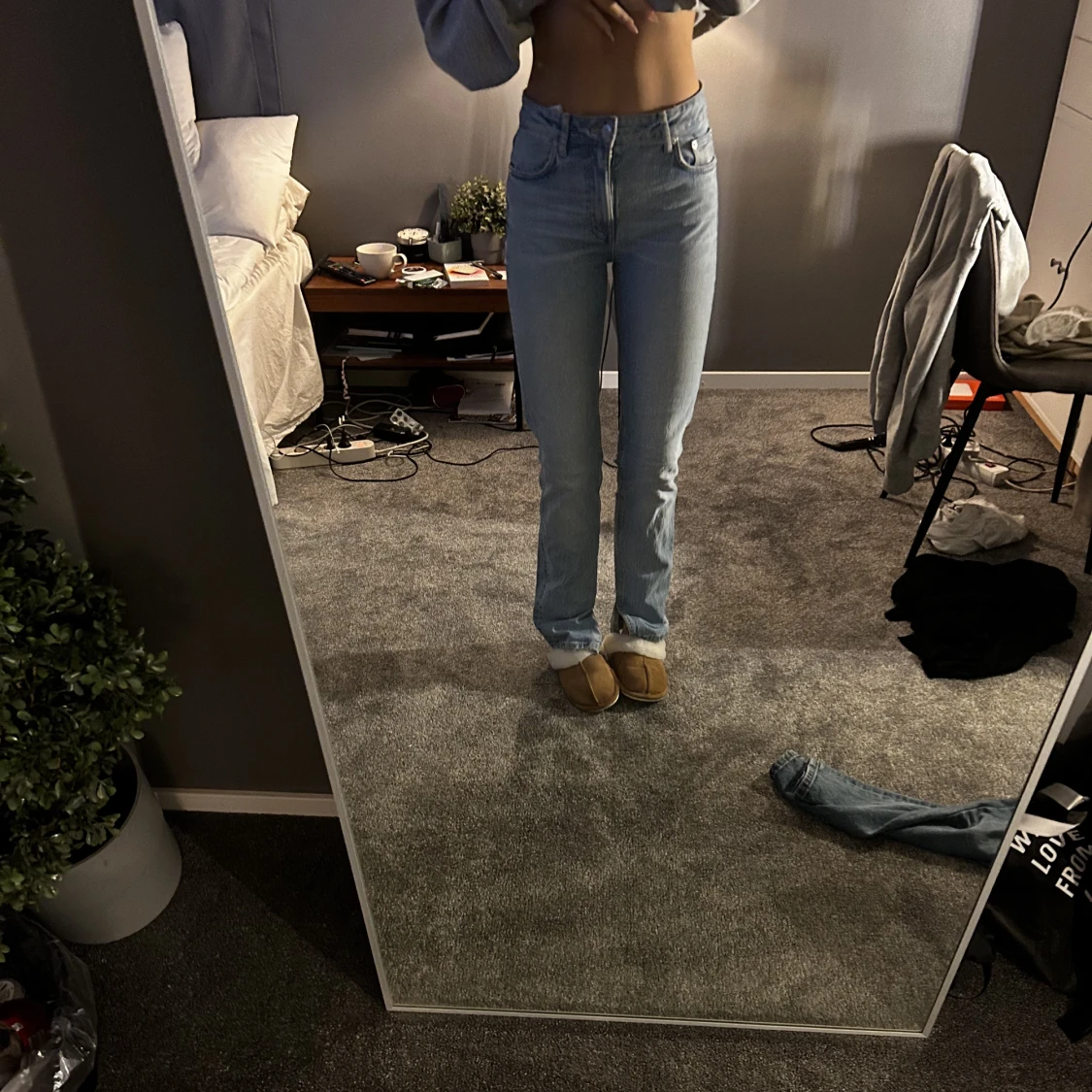 Jeans med slits