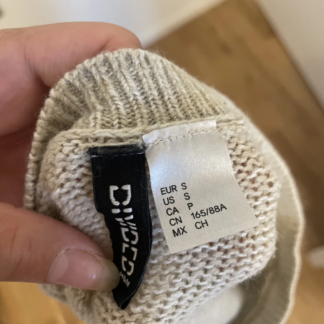 Beige långärmad tröja  - 91