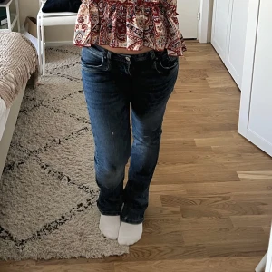 ltb jeans - ltb jeans i storlek 27/32 i nyskick