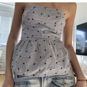 Linne - Så fint linne från abercrombie&fitch jättefint att ha till middag fest etc🙌🏽❤️