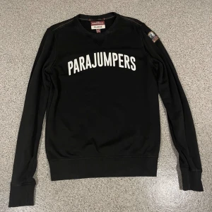 Parajumpers tröja - Använd fåtal gånger Skick 9/10