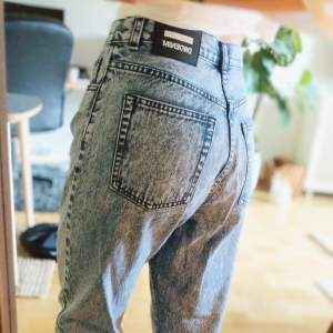 Supersköna jeans, lite oversized, strlk 38 💙