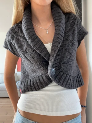 Kortärmad kofta - Söt kofta