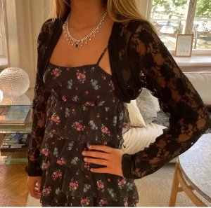 Spets bolero  - Söt spets bolero 