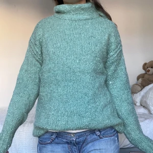 Stickad tröja!  - Superfin stickad tröja från Zara! Så najs material