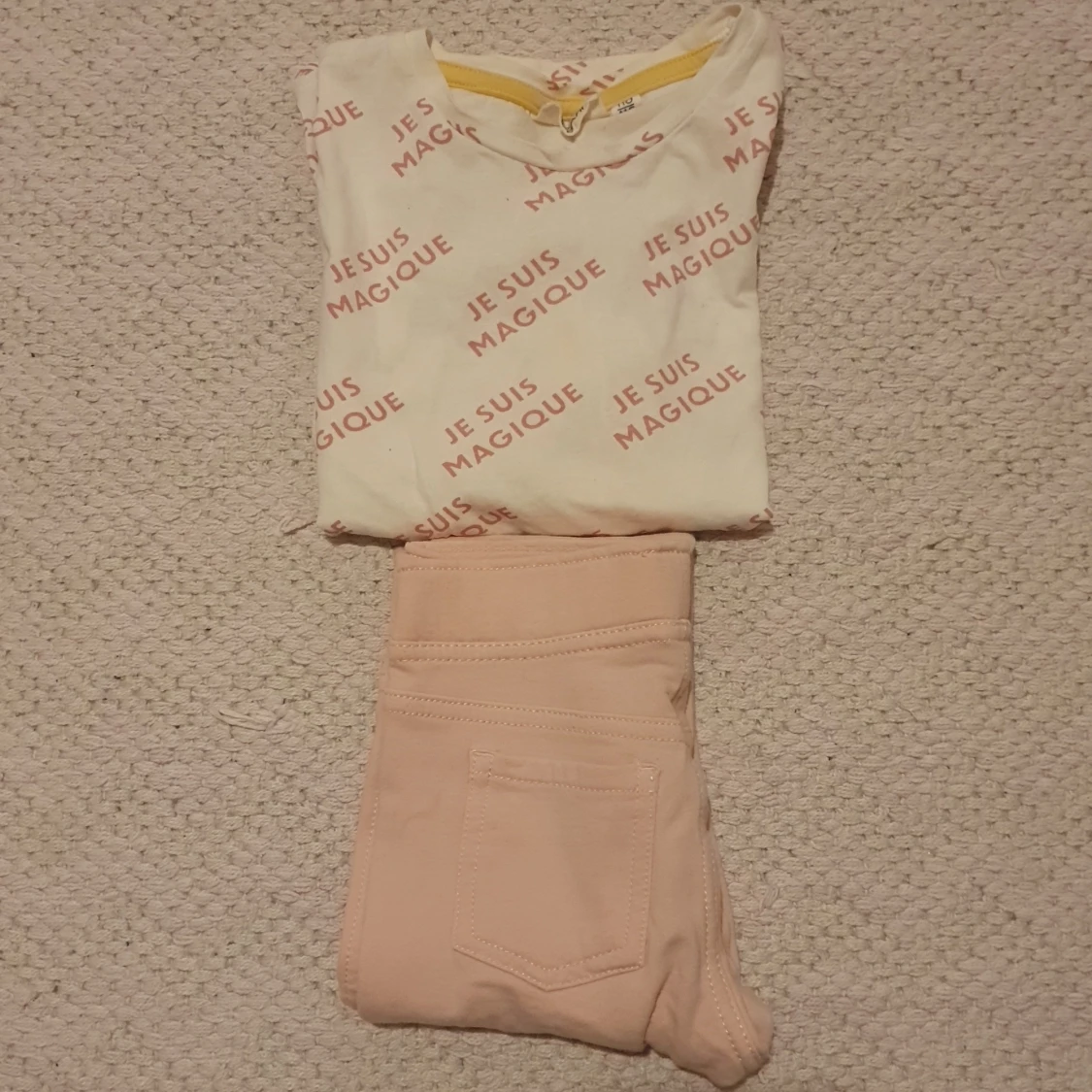 Barnkläder t-shirt treggings  - 90