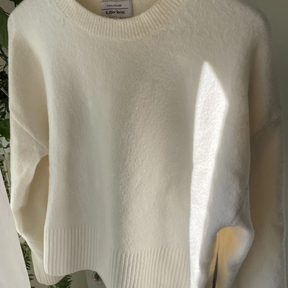 Vit stickad tröja från &otherstories - 91