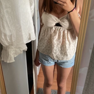 Topp - Beigh topp från SHEIN aldrig använda på grund av att det inte är min still 