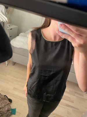 BLUS - Fin blus andvänd fåtal gånger 💋