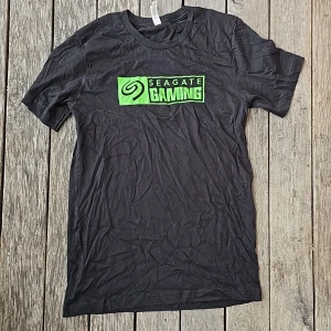 Gaming T-shirt  - Oanvänd 