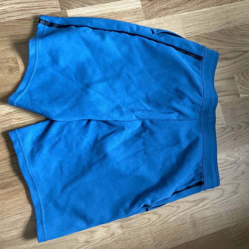 Great condition . Shorts.