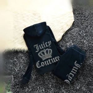 Juciy  - Mörkblått juciysett från aliexpress. Gott skick, använt fåtal gånger 