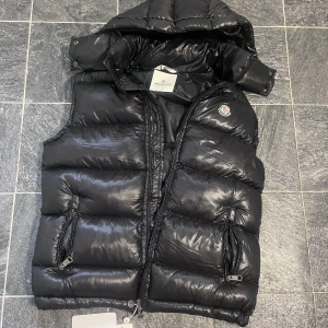 Moncler väst - Moncler väst
