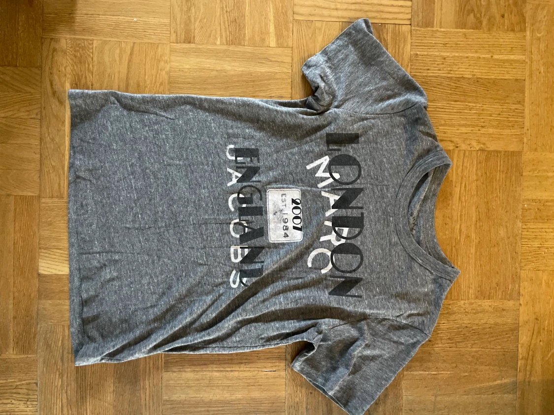 Marc Jacobs tshirt