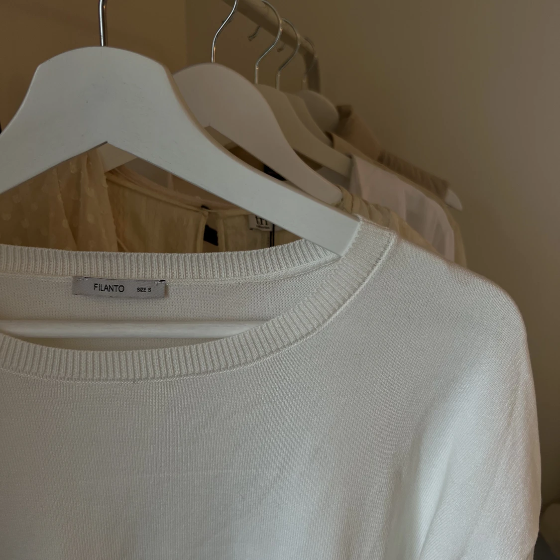 Vit långärmad tröja - 90