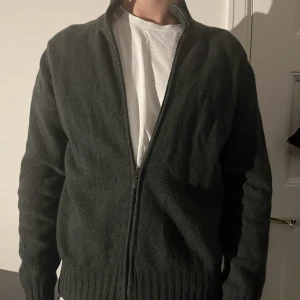 Halfzip  - 90 % merinoull 10% cashmere