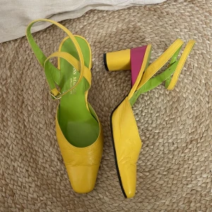 kitten heels  - Färgglada kitten heels ! 