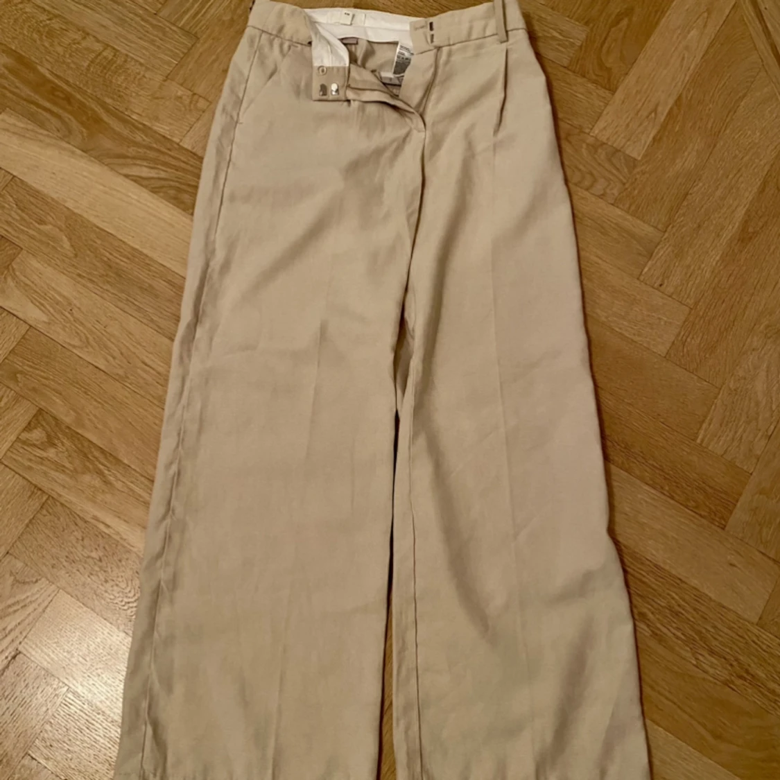 Beiga kostymbyxor - 91