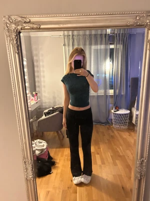 Rygglös topp - Säljer denna rygglösa topp från shein 💕aldrig använt 