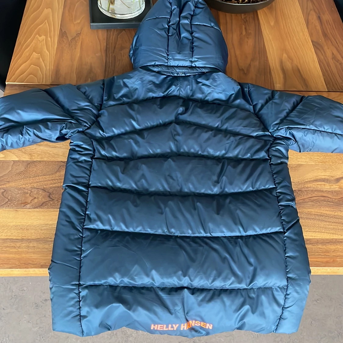 Mörkblå Helly Hansen Dunjacka - 90