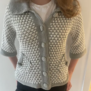 Trekvartsärmad tröja - Så fin trekvartsärmad kofta 