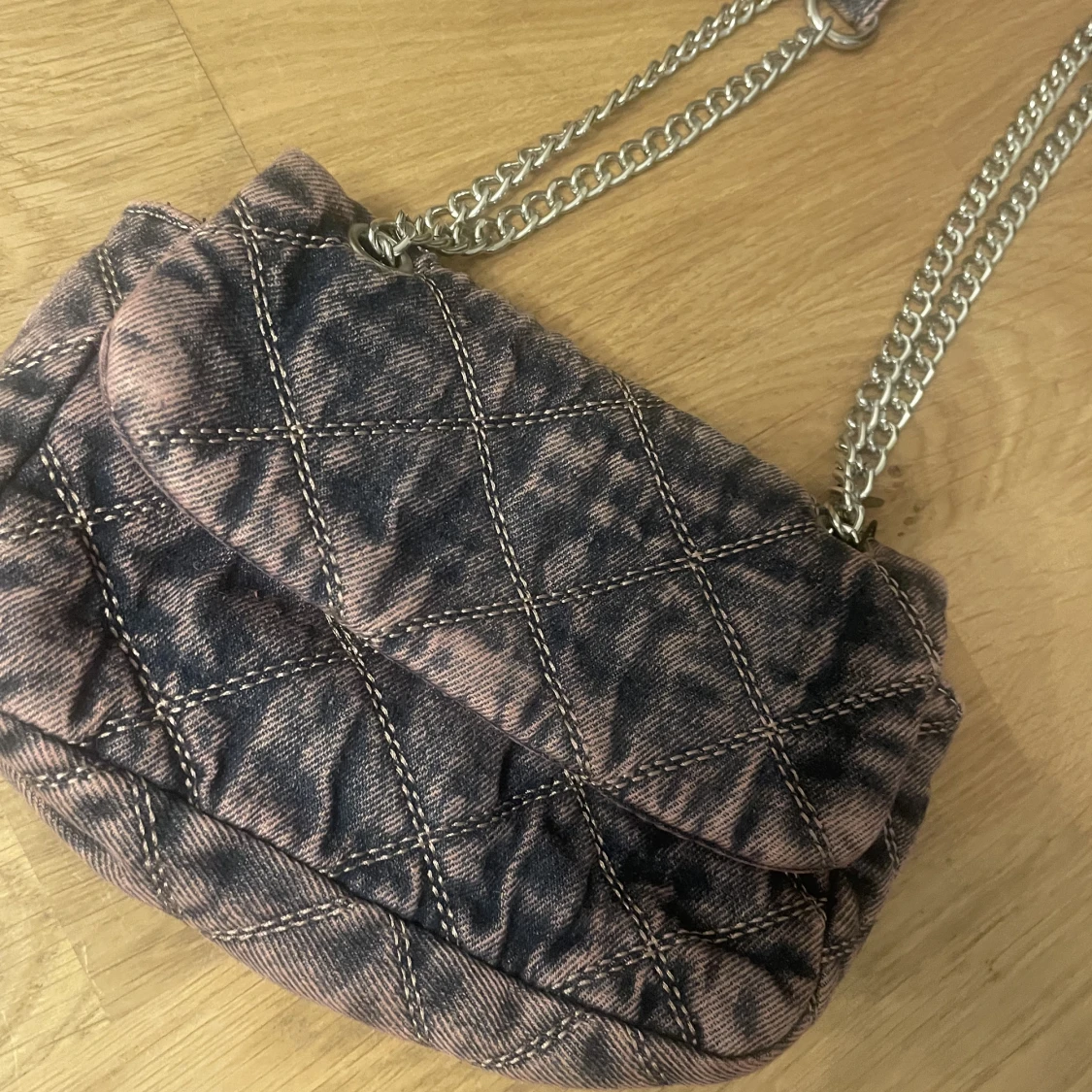 Väsk från stradivarius