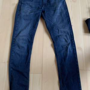 Hyperflex jeans från replay i storlek 166