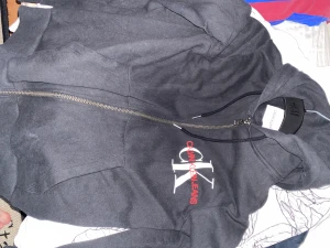 Calvin Klein hoodie - Nyskick, nypris 1200kr