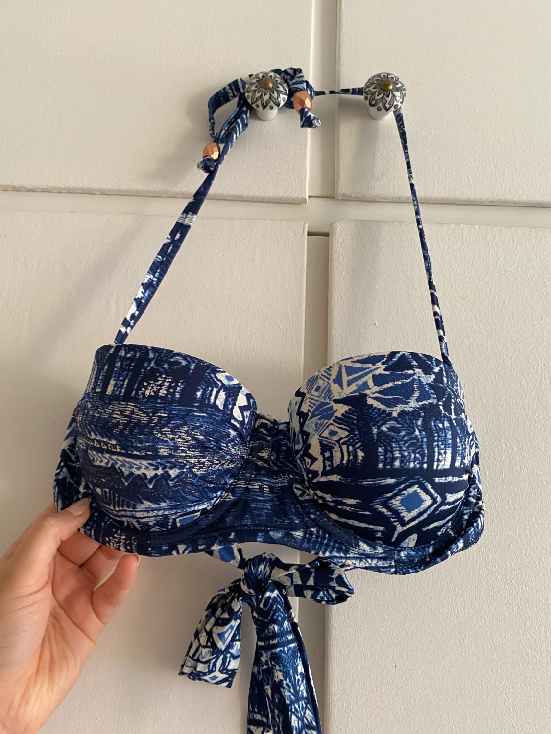 Mönstrad balconette bikiniöverdel storlek 70B knytband - 90