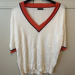 Finstickad topp från Ellos - Inga anmärkningar  