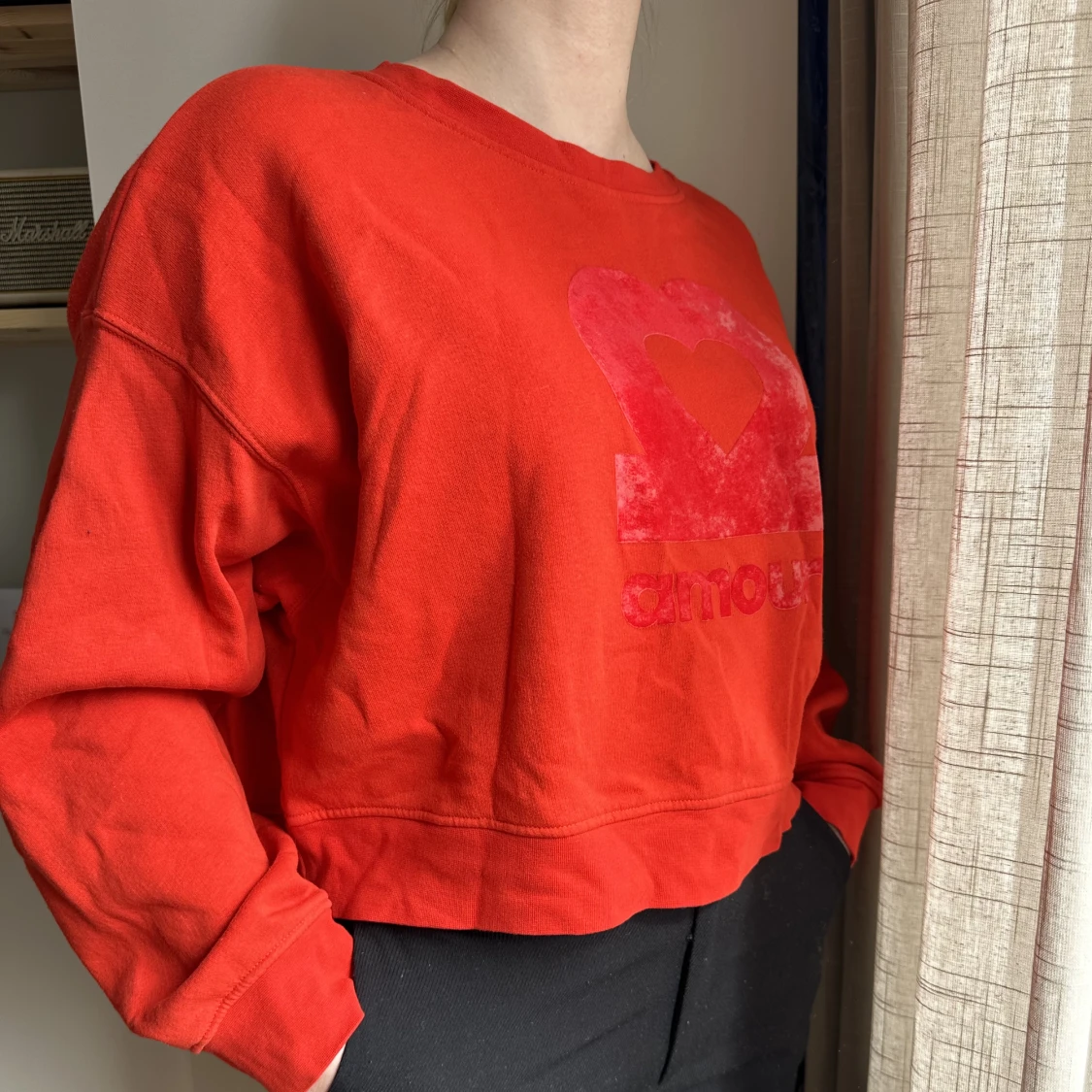 Röd sweatshirt med tryck