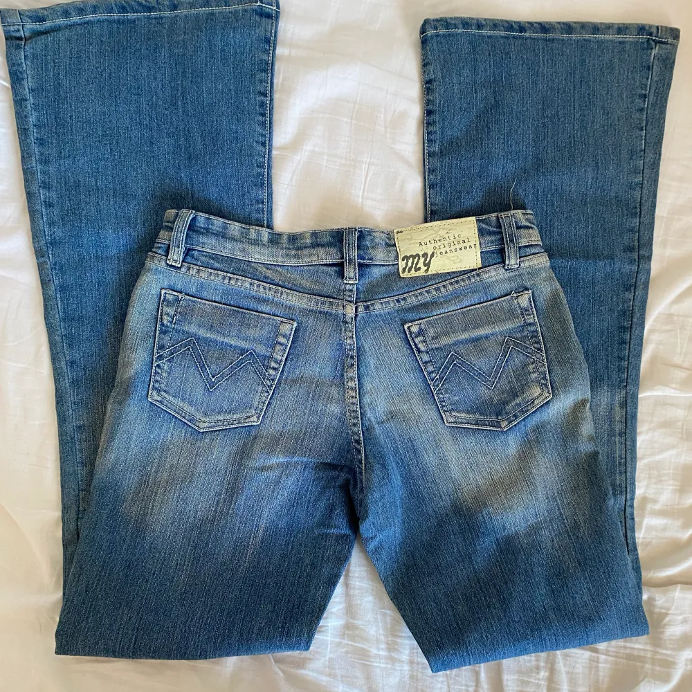 Ljusblåa jeans, W 27. Jeans & Byxor.