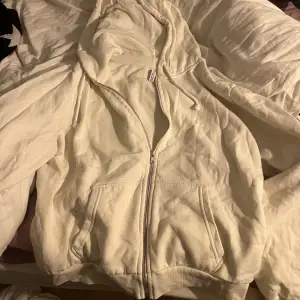 vit zip hoodie från hm