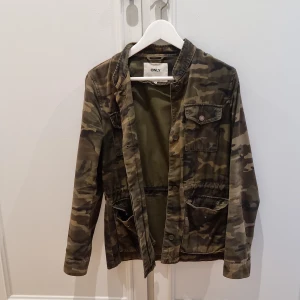 Jacka - Dragsko i midjan