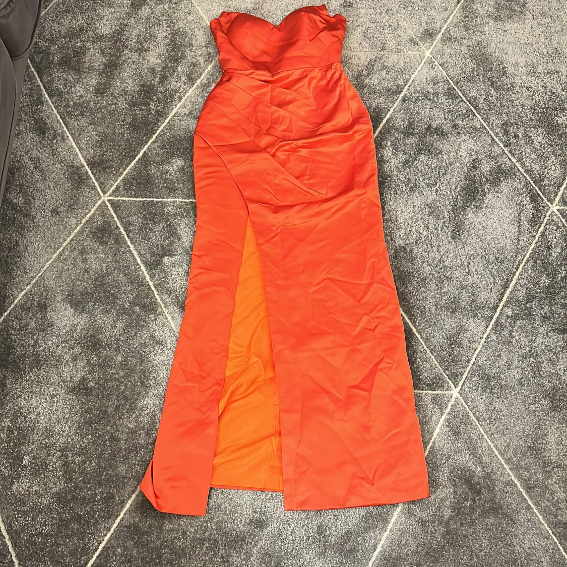 Röd/orange balklänning - 91