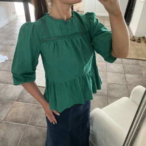 Zara topp - Super söt topp från zara. 