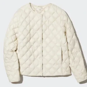 Uniqlo jacka - Helt ny uniqlo jacka. Som är helt slutsåld 💖💖💖💖jag har aldrig använt den 