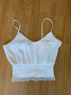 Topp ifrån bubbleroom  - Jättesöt topp ifrån bubbleroom, aldrig andvänd, storlek M!