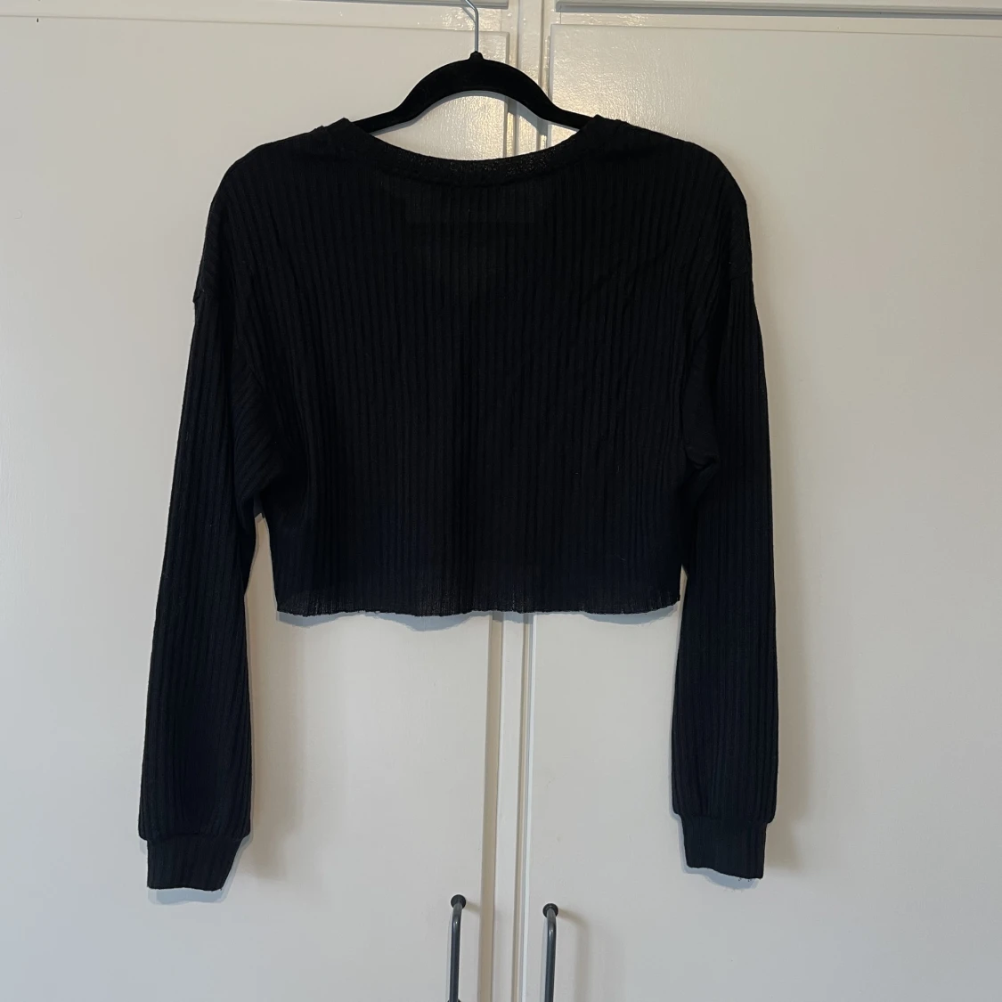 Cropad stickad tröja - 90