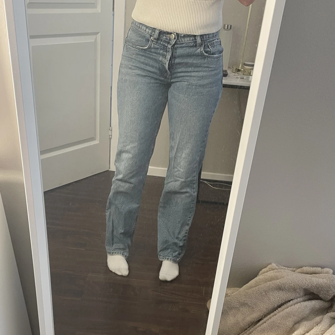 Zara jeans