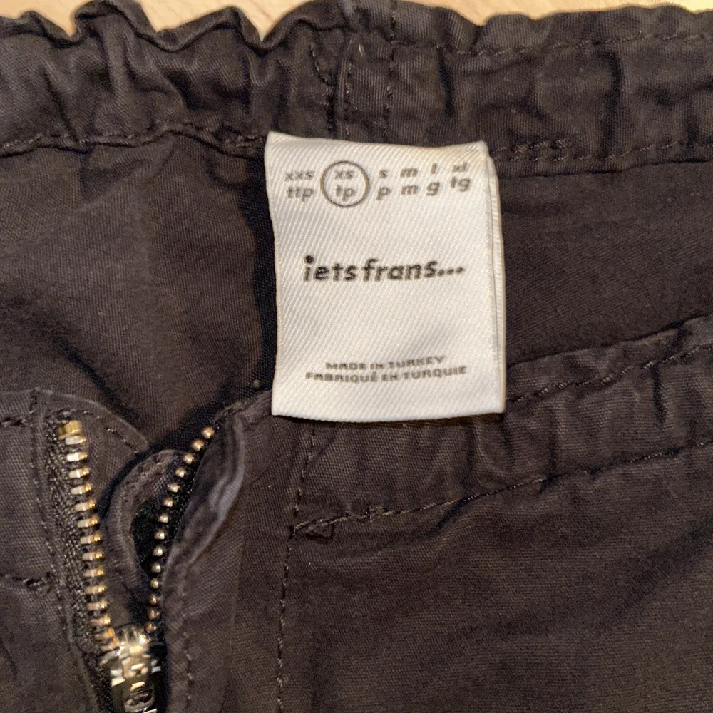 Urban outfitters cargo jean pants Really baggy  Brand new: 890kr Dm me for any more info . Jeans & Byxor.