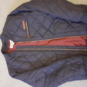 Vårjacka - En väldigt fin jacka till våren och hösten till barn