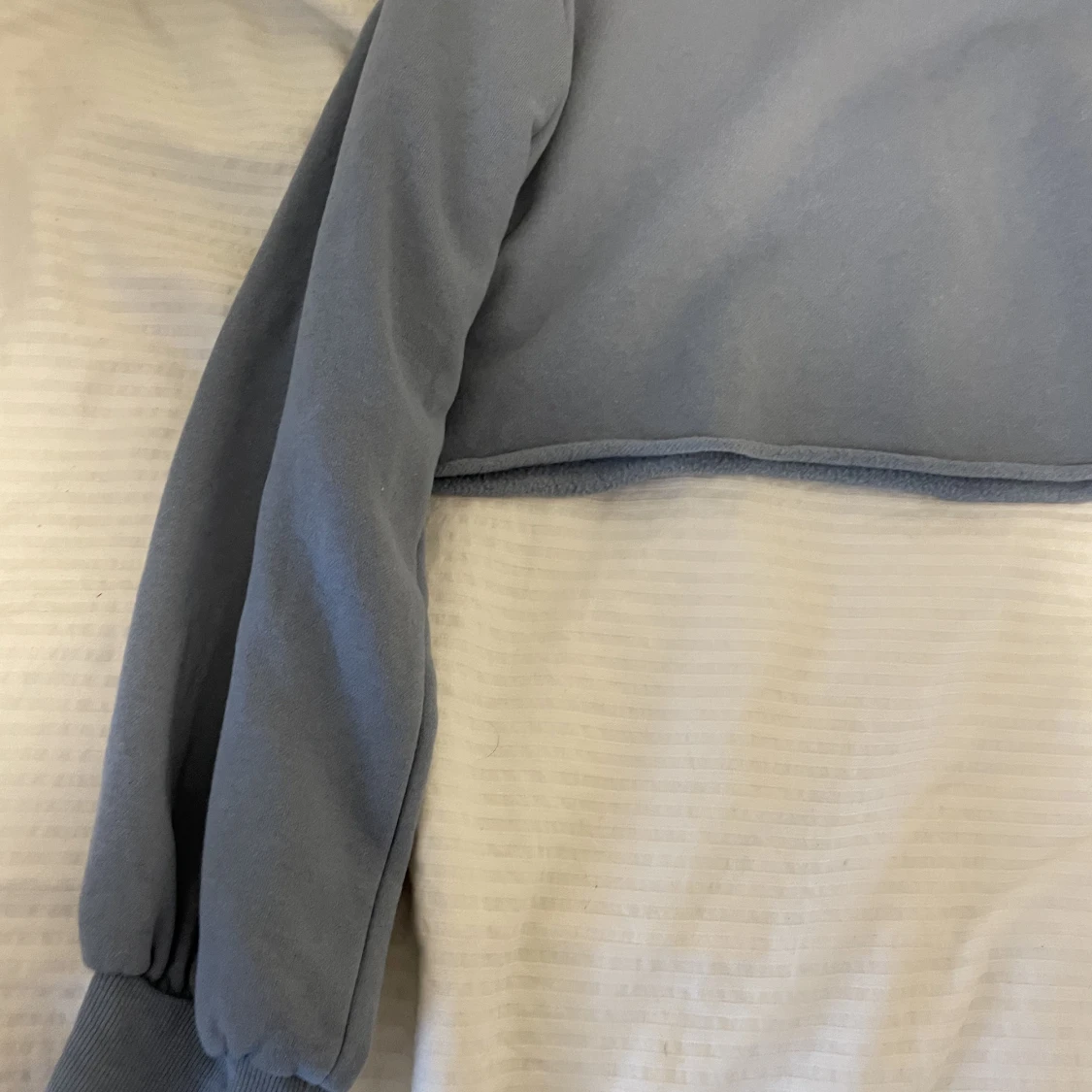 H&M croppad tröja - 27