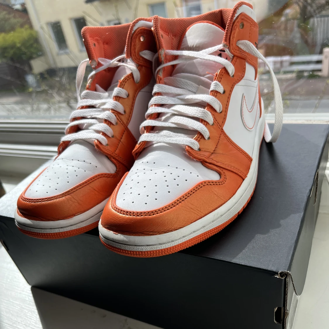 Jordans 1 Mid - Electro - 91