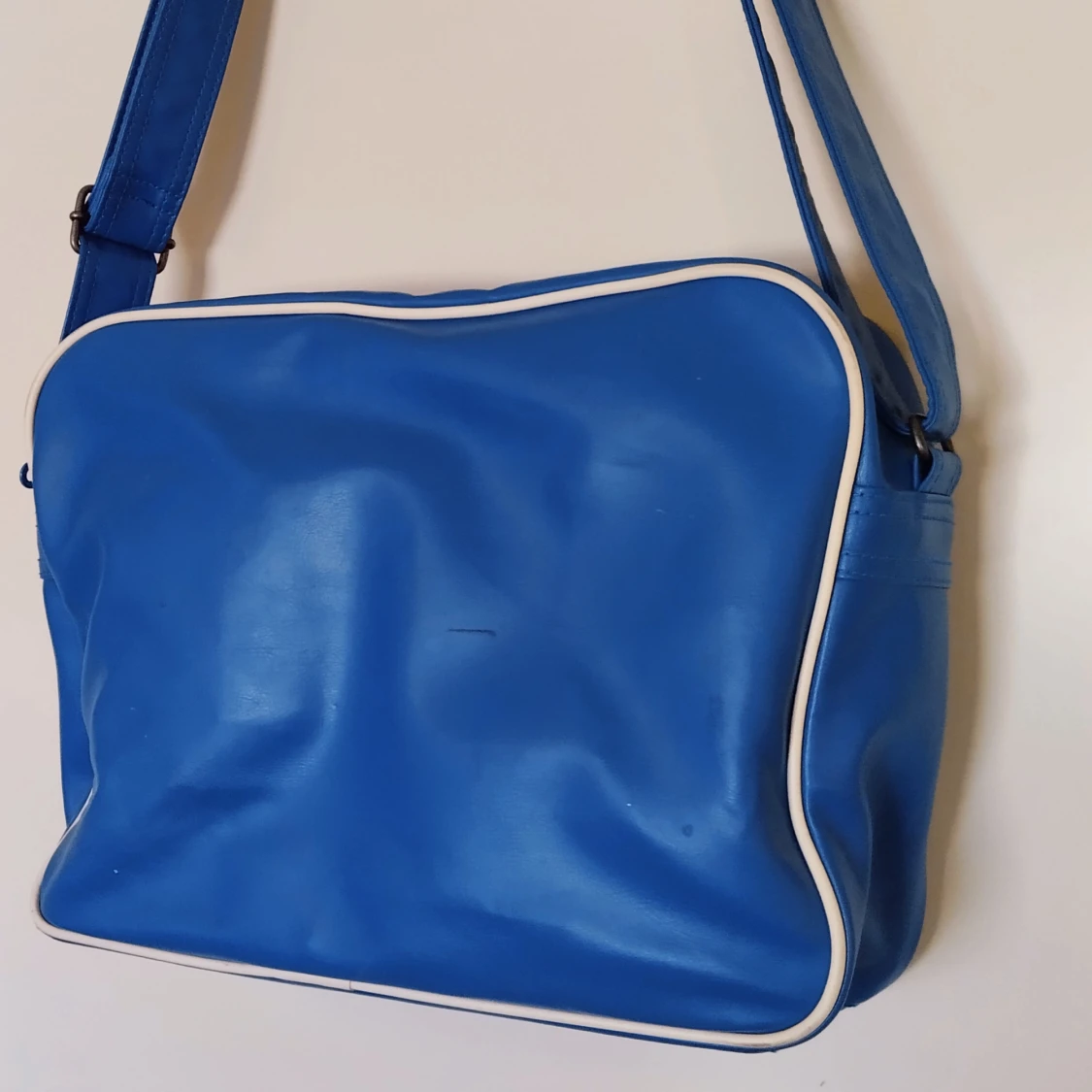 ADIDAS Blå Axelremsväska - 90