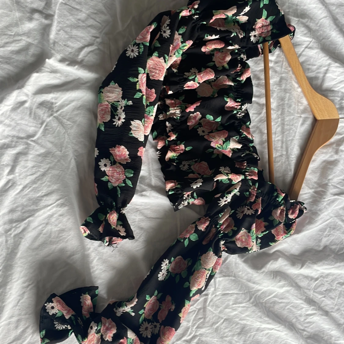 Blommig Croppad topp/blus - 90