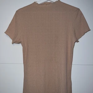 Topp - Fin topp som funkar till vardags och fest!💗 Använd fåtal gånger.