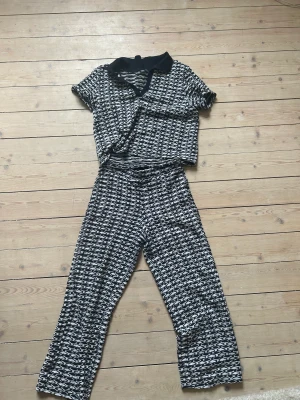 Set - Använt 2 ggr.